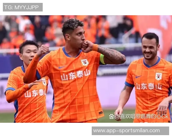 青岛西海岸本赛季高位转换进球数仅次于泰山国安展现强劲实力